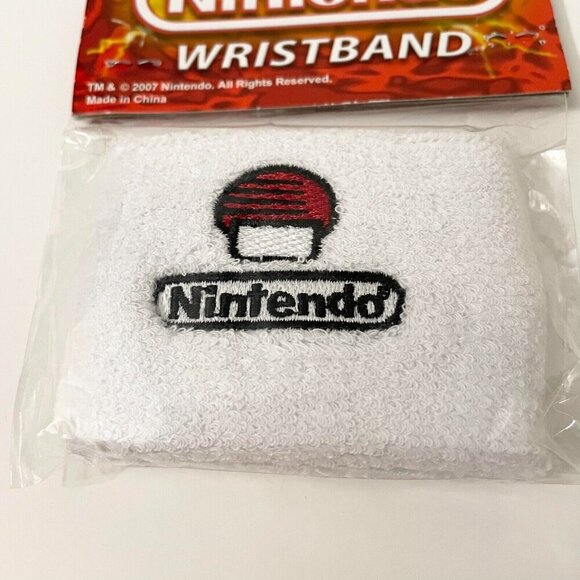 Nintendo Super Mario Know Your Mushroom Athletic Wristband - Picture 5 of 14